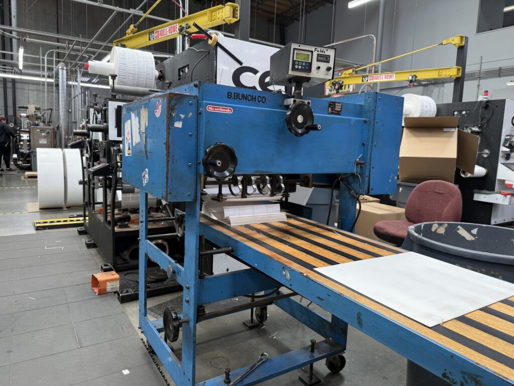 B. Bunch Co fan folding machine with direct thermal labels